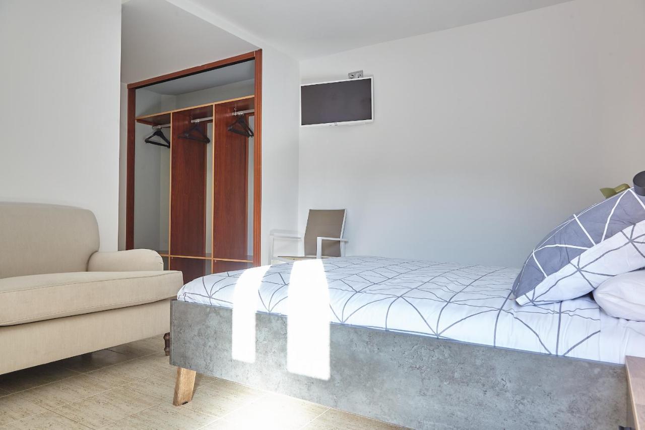 Hostal Fontanan La Pola de Gordon エクステリア 写真